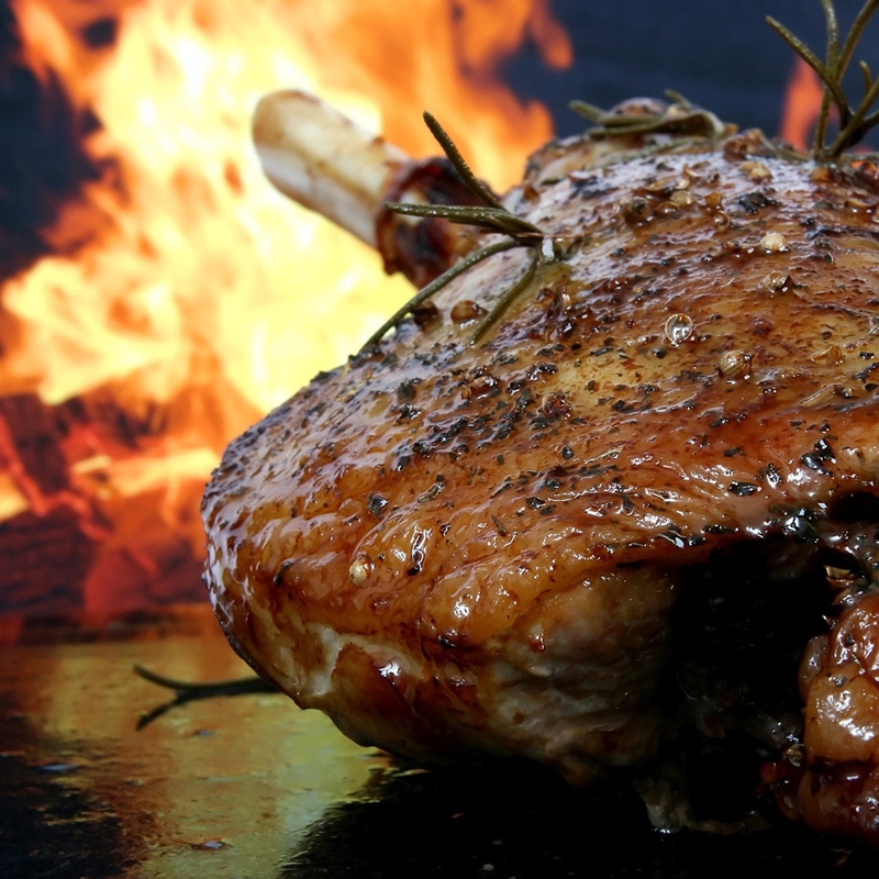 Agneau &agrave; la broche (Weekend de P&acirc;ques)